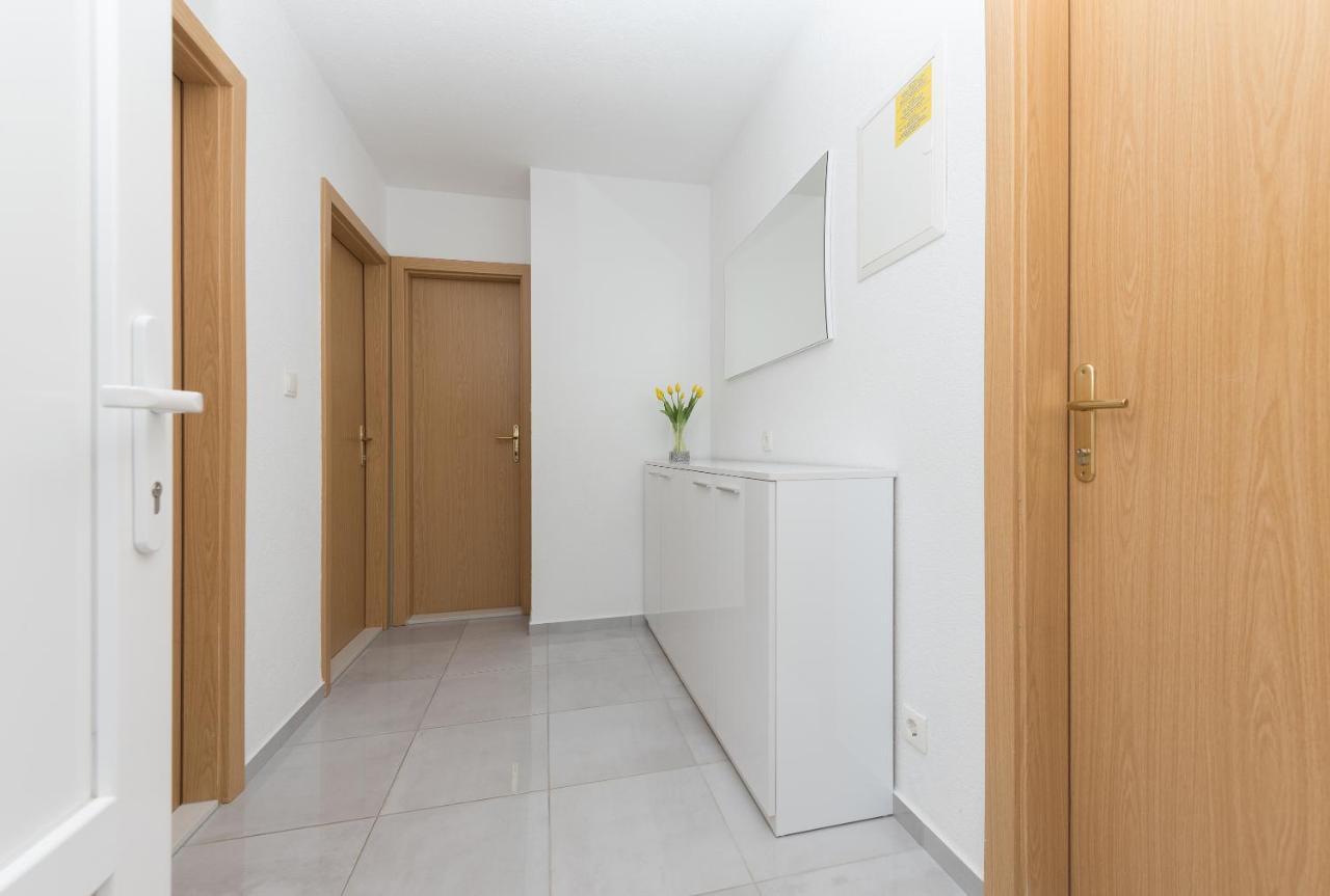 Apartments M&A Макарска Екстериор снимка
