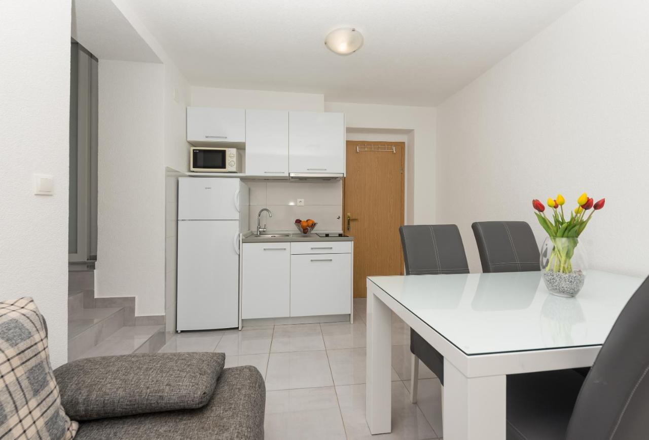 Apartments M&A Макарска Екстериор снимка
