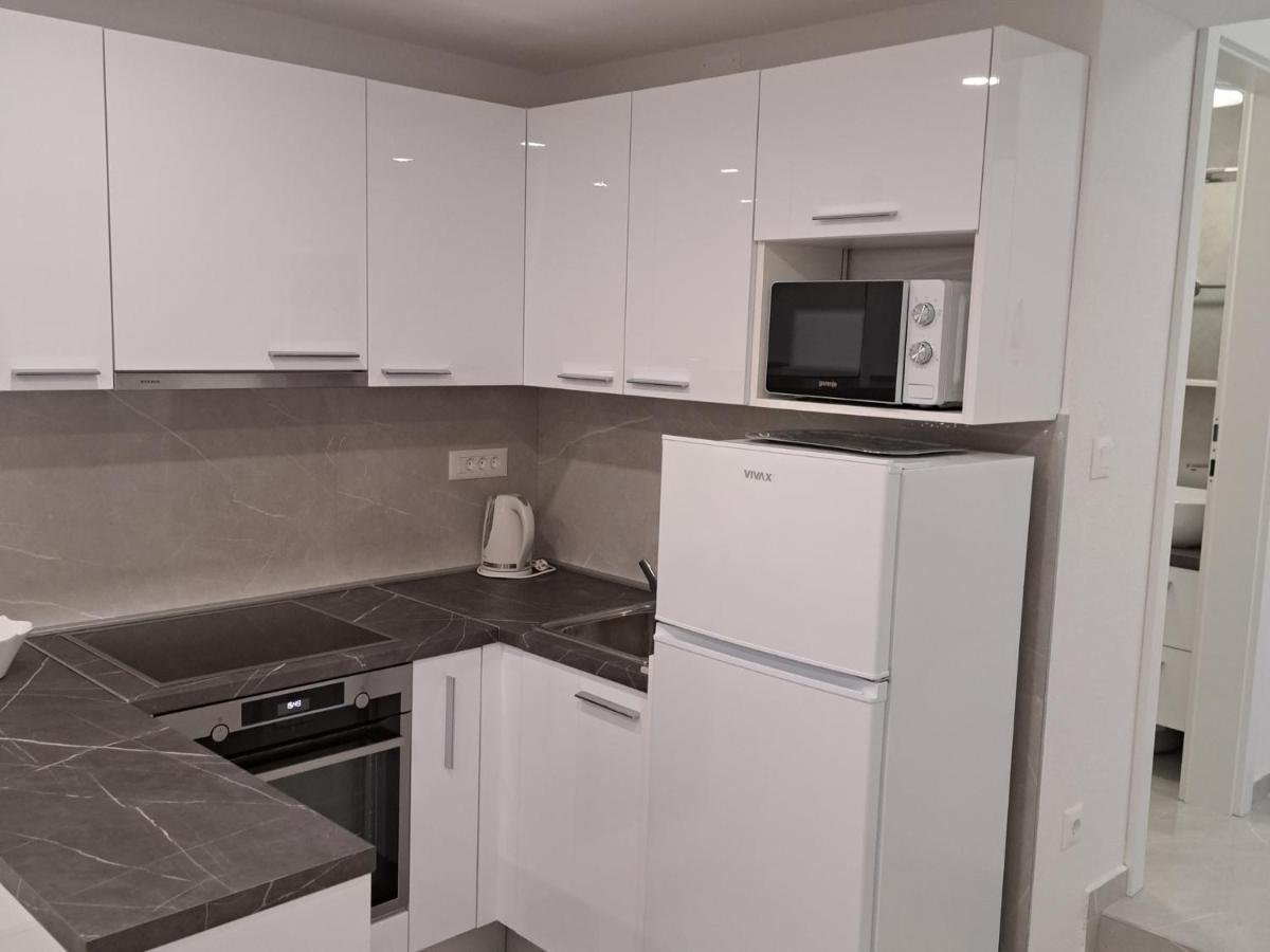 Apartments M&A Макарска Екстериор снимка